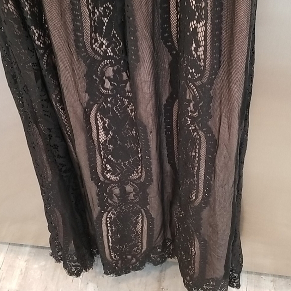 💕ADELYN RAE💕 Sleeveless Black Lace Maxi Dress Small S NWT - Picture 4 of 12